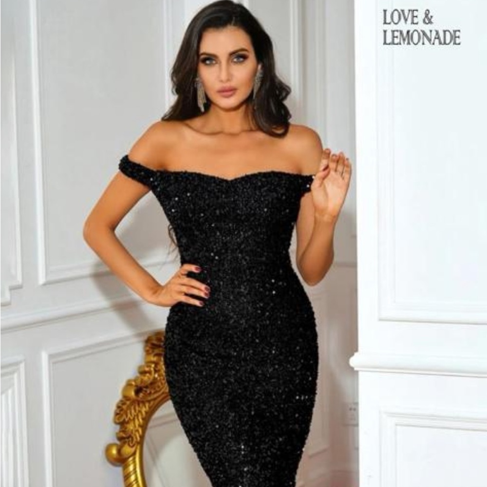 Sequen MIDI Black dress